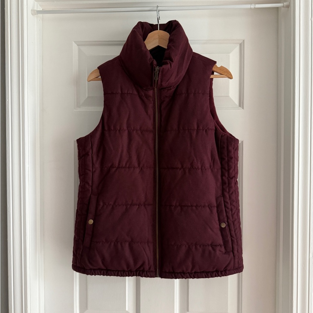 Burgundy Puffer Vest with Fleece Lining